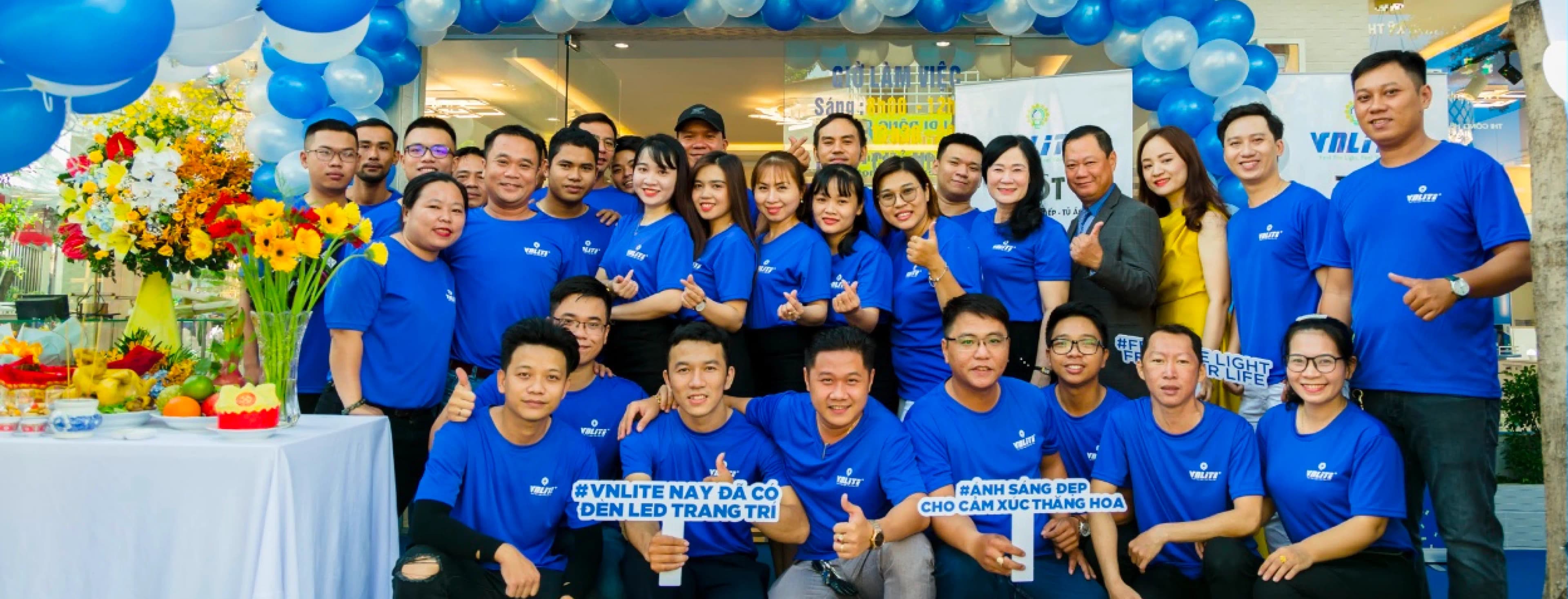 Ban lãnh đạo VNLITE tại sự kiện